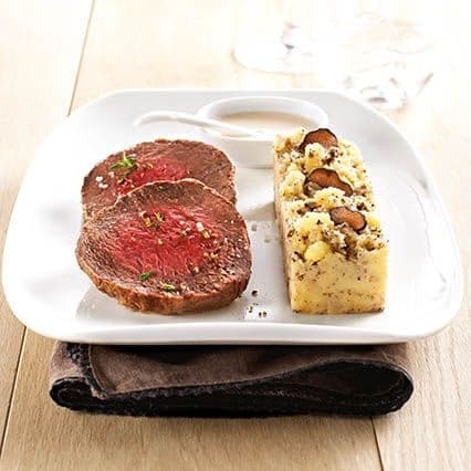 Filetto di manzo arrosto e purè di patate al tartufo