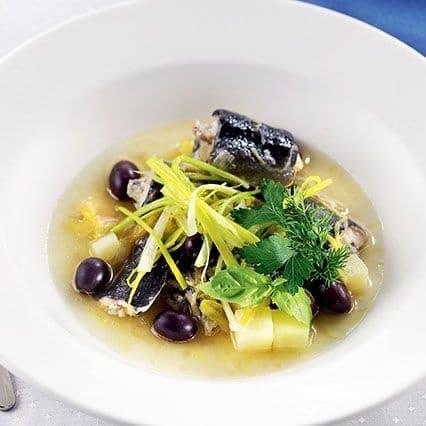 Anguilla in umido con olive