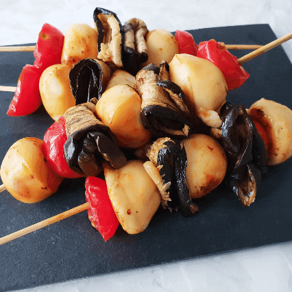 Spiedini di scamorza e verdure