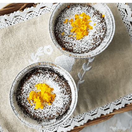 Tortino caldo di cioccolato profumato all’arancia